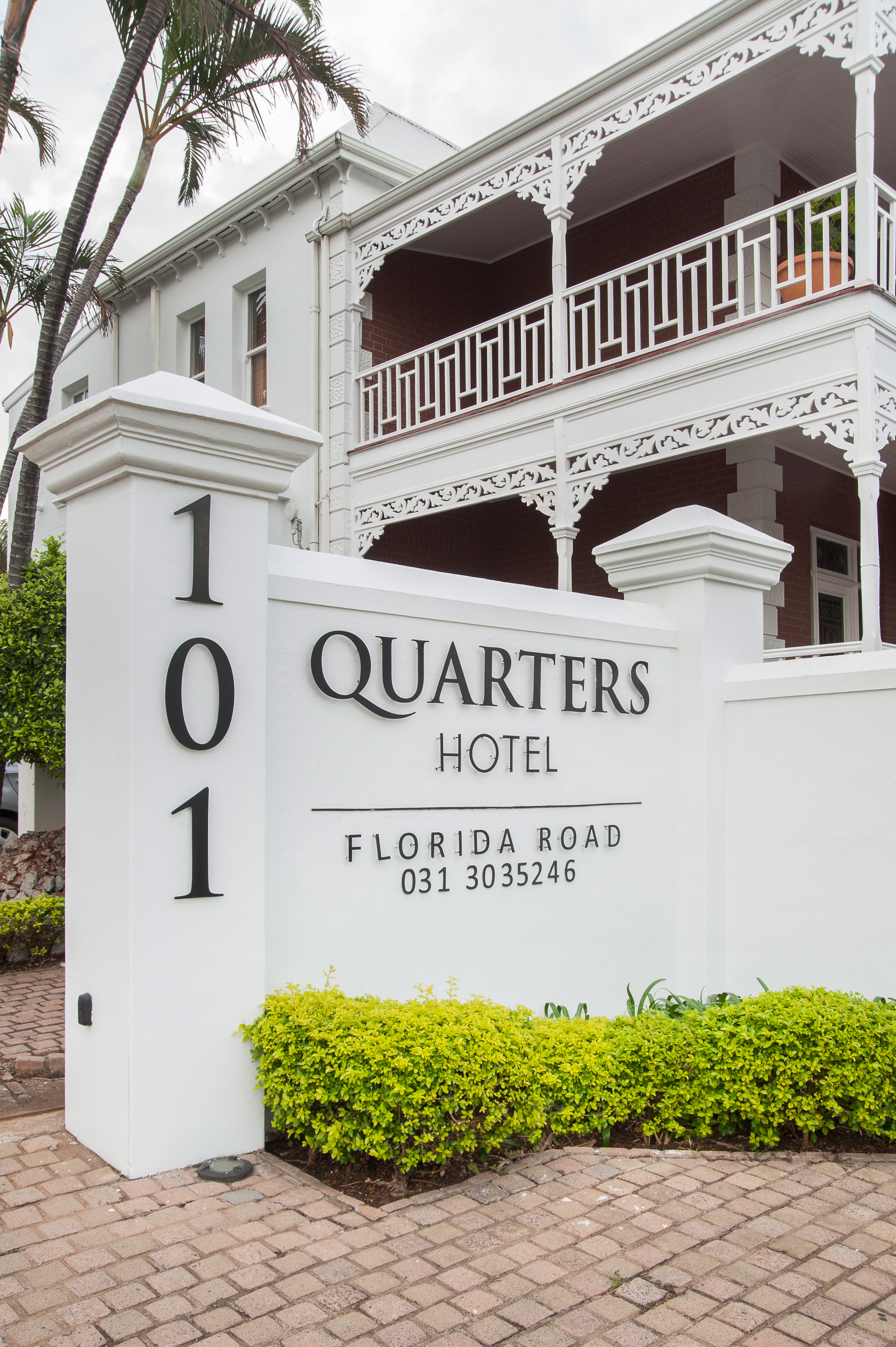 Quarters Hotel